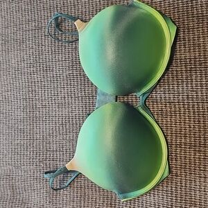 Victoria's Secret Very Sexy Push-up 36D green ombre